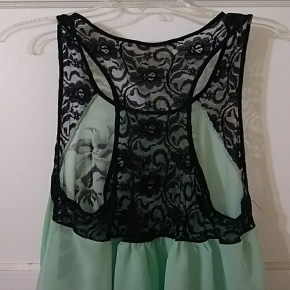 Woman's Shirt - Picture 5 of 5